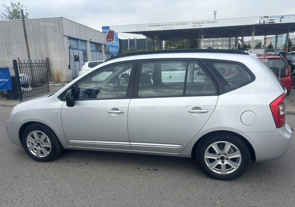 Kia Carens cena 14900 przebieg: 199000, rok produkcji 2008 z Szczecin małe 742